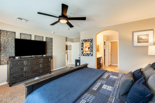 5623 27 Dr, Phoenix AZ 85053-1725 exterior