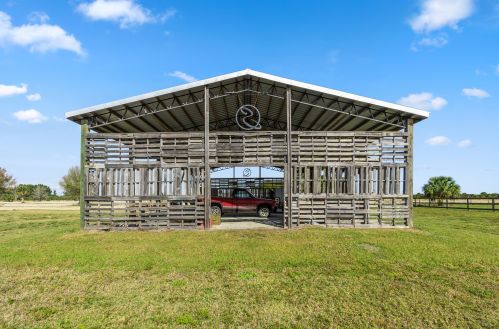 9600 Carlton, Fort Pierce FL 34987-3403 exterior