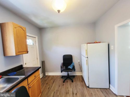 3835 Marshall St, Philadelphia PA  19140-3215 exterior