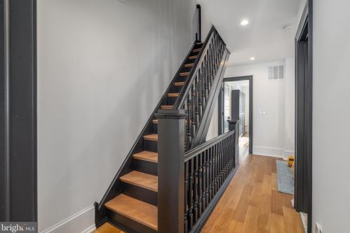 620 Carpenter St, Philadelphia PA  19147-2908 exterior