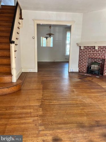 513 Cheltenham Ave, Philadelphia PA 19120-1701 exterior