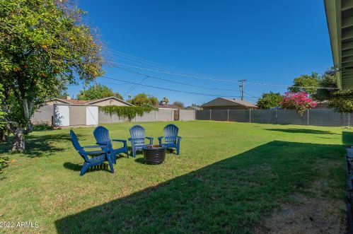 7708 17th Dr, Phoenix AZ  85021-7016 exterior