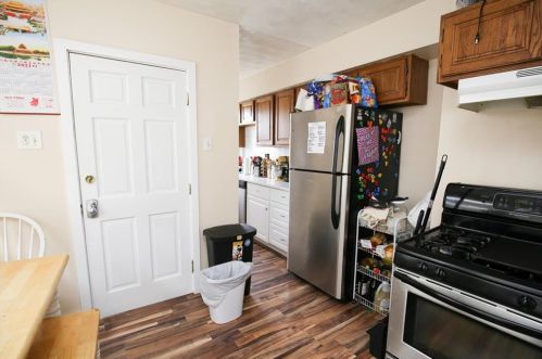 337 New York Ave, Providence RI 02905-2801 exterior