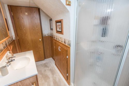 5030 20th St, Milwaukee WI 53233-2506 exterior