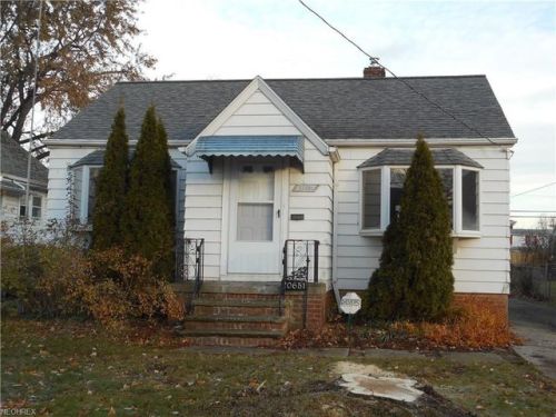 20651 Goller Ave, Cleveland OH  44119-1842 exterior