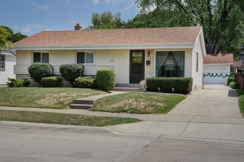 6414 49th St, Milwaukee, WI 53223-6005