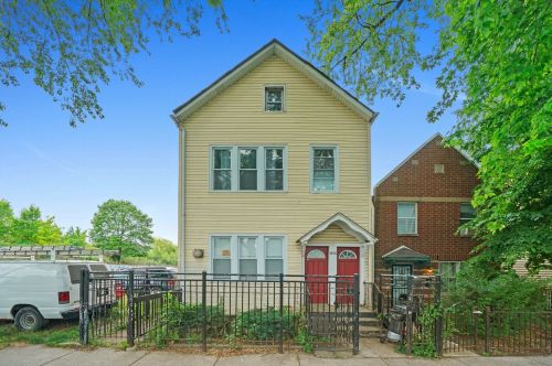 4856 Winchester Ave, Chicago IL 60609-4847 exterior