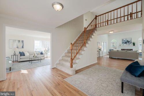 14720 Carona Dr, Silver Spring, MD 20905-7411