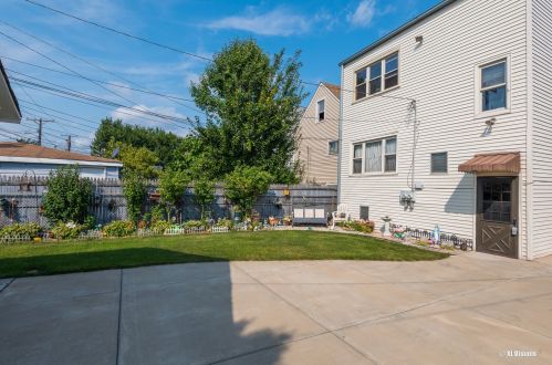 5329 25th Pl, Chicago, IL 60804-3329