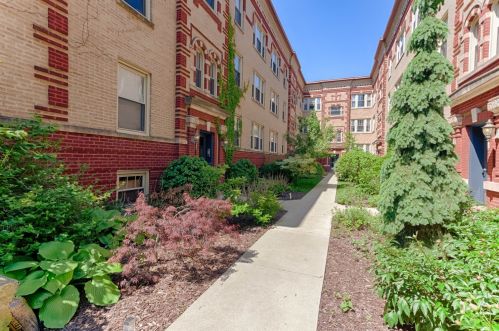 5338 Winthrop Ave, Chicago, IL 60640-2335