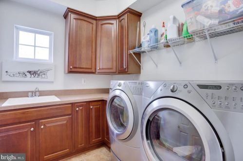 16803 Blue Indigo Ct, Accokeek MD 20607-3484 exterior