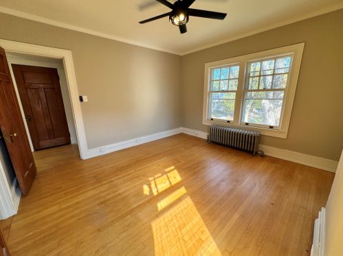 3225 Hackett Ave, Milwaukee WI 53211-3140 exterior