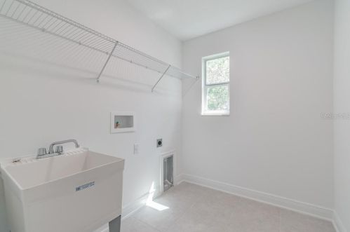 2113 Carmen St, Tampa FL 33606-1202 exterior