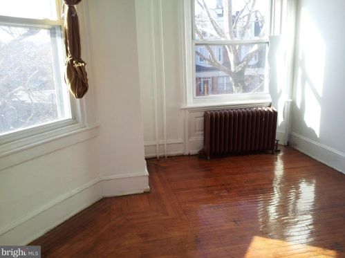 5001 Cedar Ave, Philadelphia PA  19143-1600 exterior