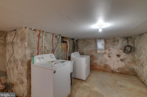 1941 30 St, Philadelphia PA 19121-1838 exterior