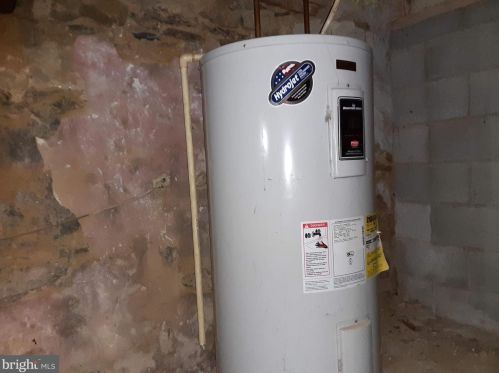 532 Manor St, Lancaster PA 17603-5005 exterior