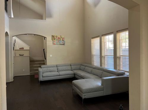 8632 Calvin Rd, Irving TX  75063-3934 exterior