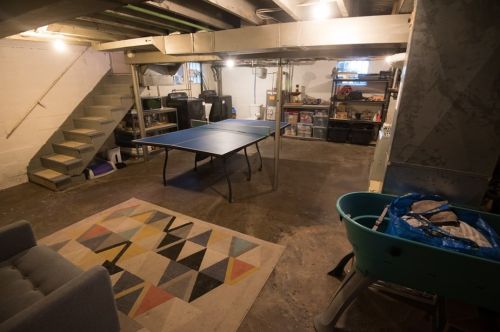 307 Whipple St, Pittsburgh PA 15218-1009 exterior