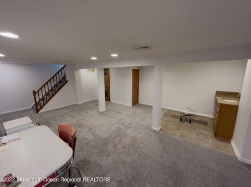 24 Anita Dr, Jackson Twp NJ 08527-4901 exterior