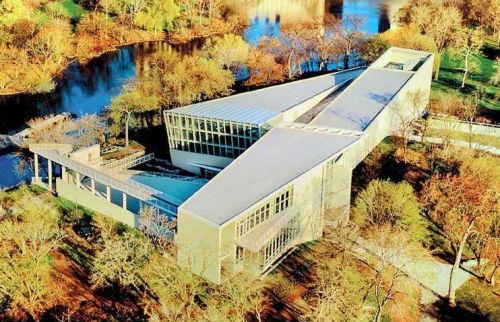 400 Deming Pl, Chicago IL  60614-1724 exterior