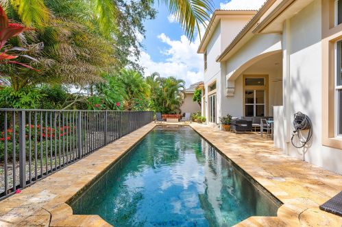 17334 Pavaroso St, Boca Raton FL 33496-3203 exterior