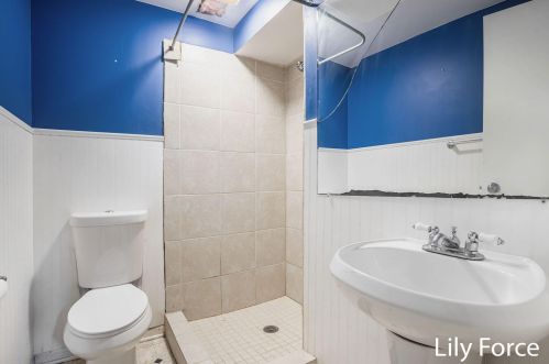 926 Ottillia St, Grand Rapids MI 49507-3739 exterior