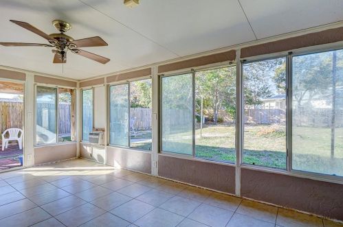 8005 Jasmine Blvd, Port Richey FL 34668-3225 exterior