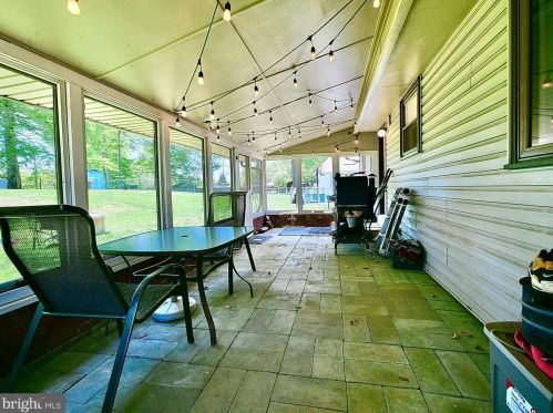 240 Gerald Dr, Chester PA 19014-1717 exterior