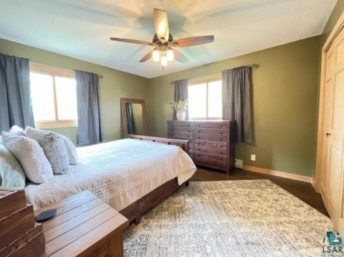 1215 Joshua Ave, Duluth MN 55811-4559 exterior