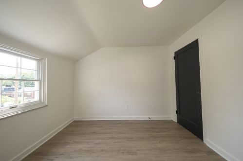 110 Briarwood Dr, Pittsburgh PA  15235-4301 exterior