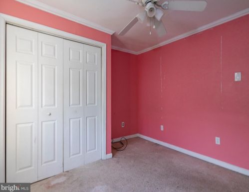 333 Jackson St, Philadelphia PA 19148-3308 exterior