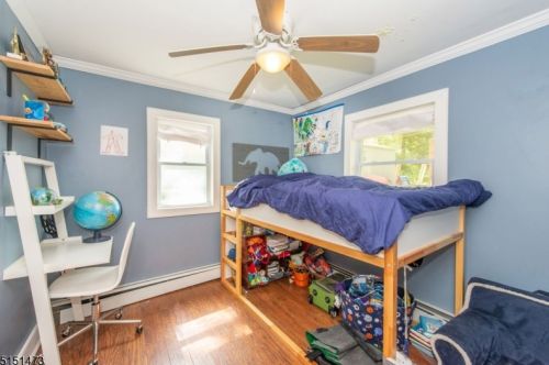 7 Oakwood Trl, Kinnelon NJ 07405-3116 exterior