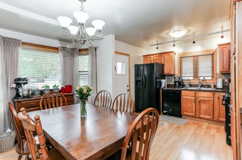 6144 Nagle Ave, Chicago IL 60634-3877 exterior