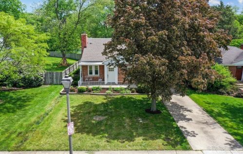 311 Clinton Ave, Elmhurst IL  60126-2403 exterior