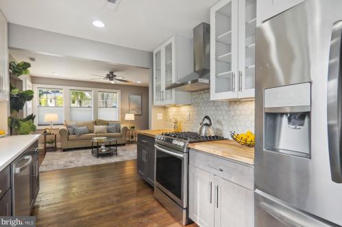 1314 Crawford Dr, Rockville MD 20851-1714 exterior