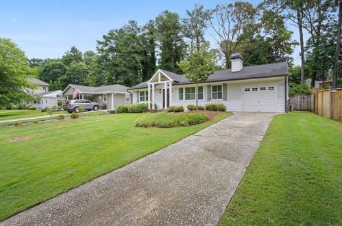 2659 Bamby Ln, Atlanta GA 30319-3649 exterior