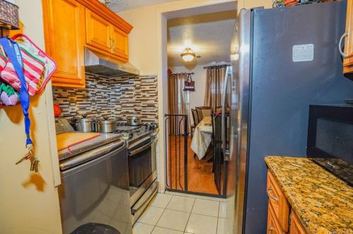 652 Beck St, Bronx NY 10455-1902 exterior