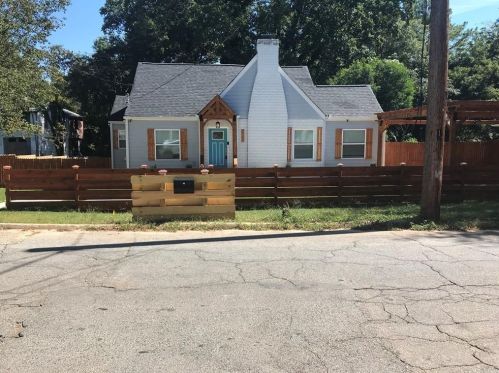 3164 Harris Dr, Atlanta GA  30344-4403 exterior