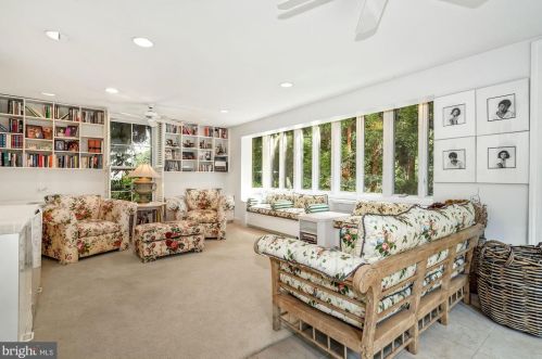 2852 Albemarle St, Washington DC 20008-2134 exterior