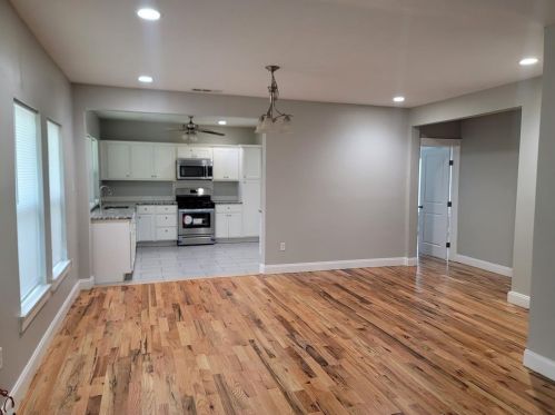 820 Crawford St, Dallas TX  75203-1619 exterior