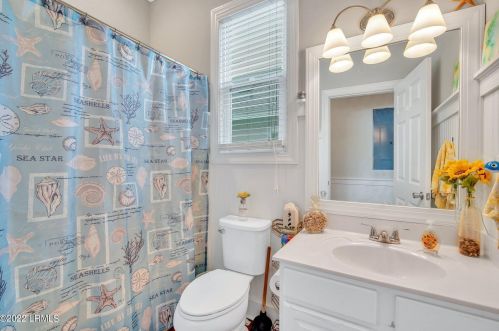 14 Leacy Bridge Rd, Bluffton SC exterior