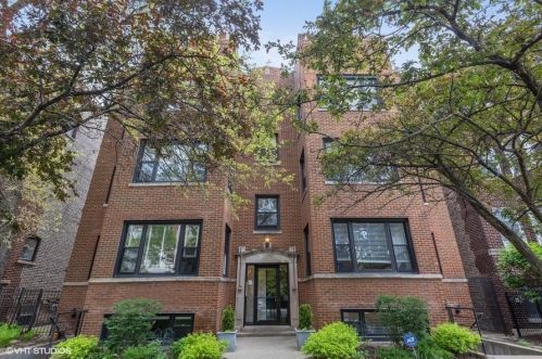 4407 Beacon St, Chicago, IL 60640-6267