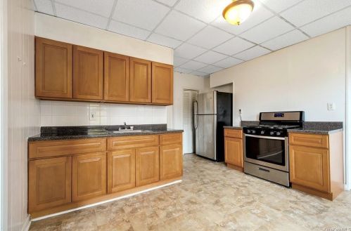 87 Delafield St, Poughkeepsie NY  12601-1736 exterior