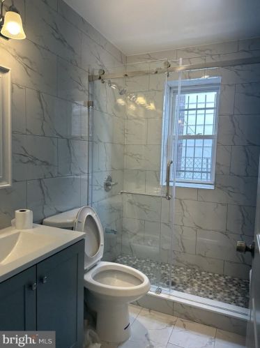 2434 Broad St, Philadelphia PA  19132-4010 exterior