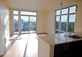 1525 14th Ave, Seattle WA  98122-4023 exterior