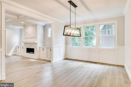 6208 Kellogg Dr, Mc Lean VA  22101-3121 exterior