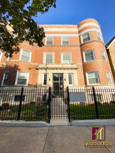 5727 Indiana Ave, Chicago, IL 60637-1223