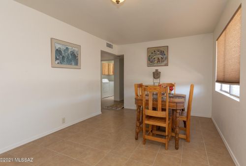 1617 Mckinley Ave, Tucson AZ 85712-5607 exterior