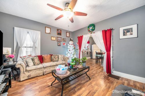 72 Andre St, Grand Rapids MI 49507-2903 exterior