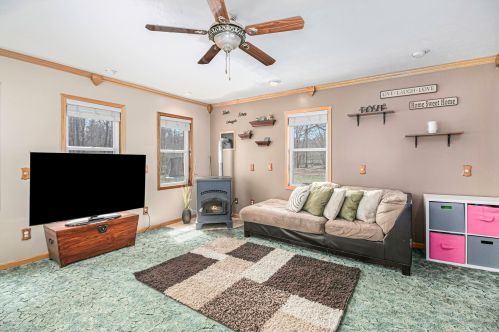 4348 112 St, Grant MI 49327-8774 exterior